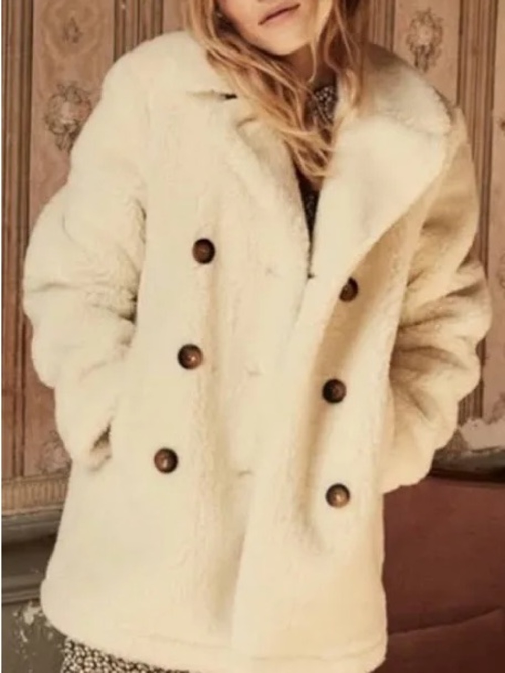 Doen Cream Double-Breasted Teddy Coat